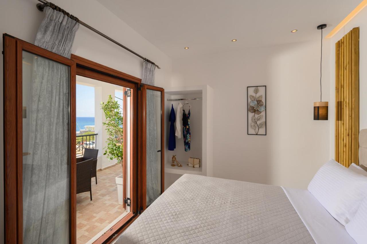 Auster House Santorini Apartment คามารี ภายนอก รูปภาพ