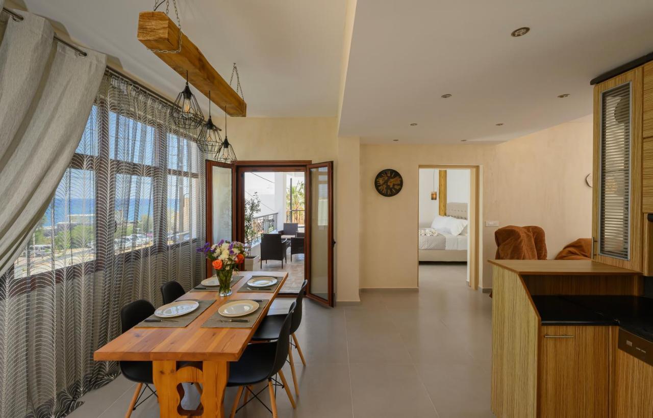Auster House Santorini Apartment คามารี ภายนอก รูปภาพ